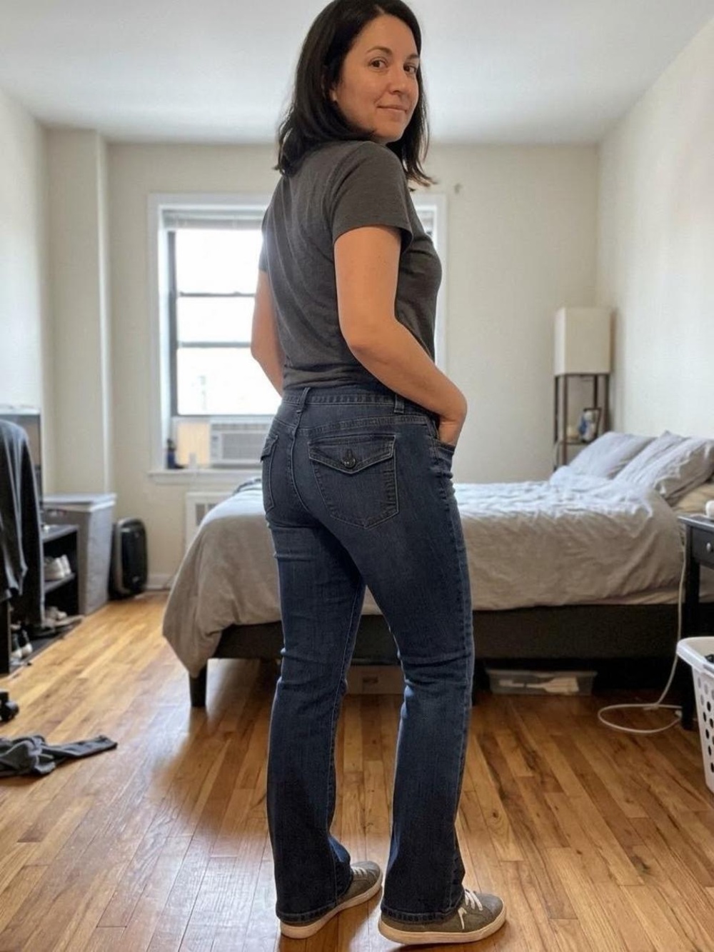 Sonoma Dark Wash Bootcut Jeans w/ Button Flap Pockets Size 8